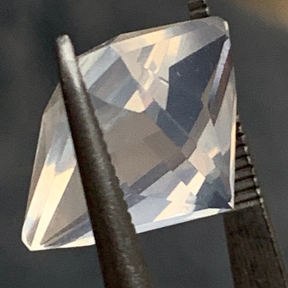 8.82 Carats Feldspar Moonstone Fancy Rare Peach Pink Gemstone Precision Cut - Picture 16 of 17